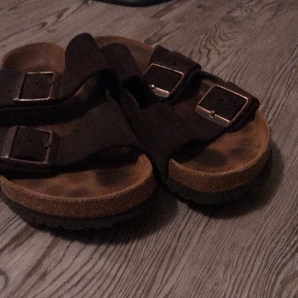 Birks  in great condition! Only worn a few times - Picture 2 of 3